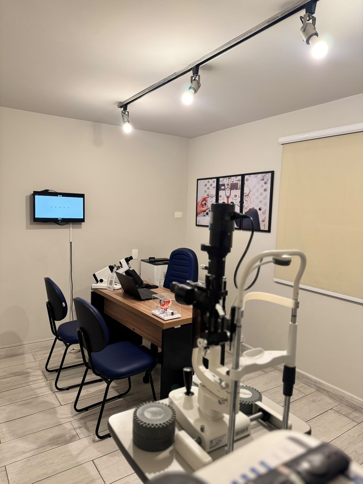 Consultório — Ambiente preparado para avaliação completa